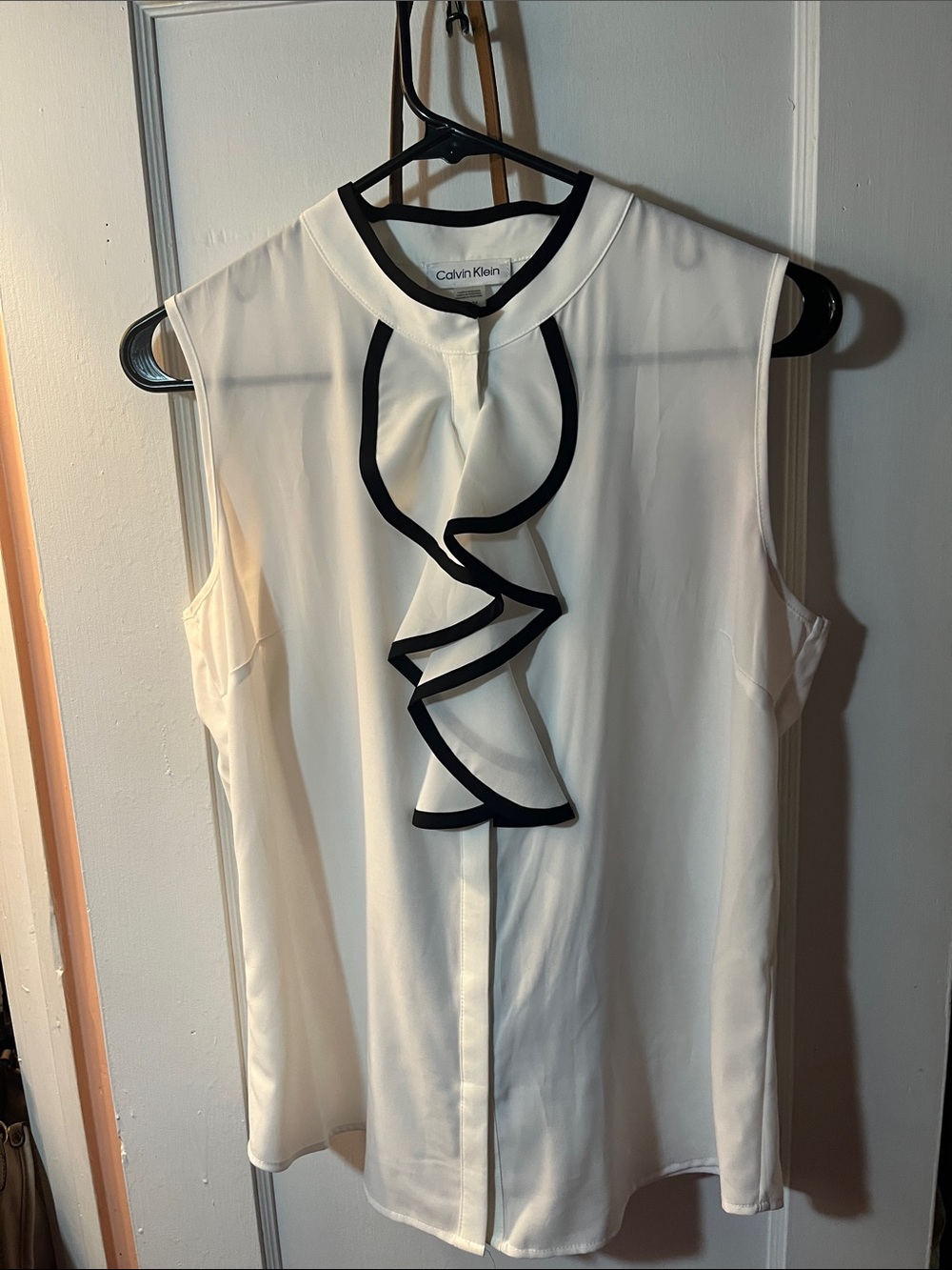 Calvin Klein Ivory Sleeveless Ruffle Front Blouse with Black Trim